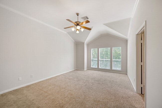 Building Photo - 1727 Hadley St