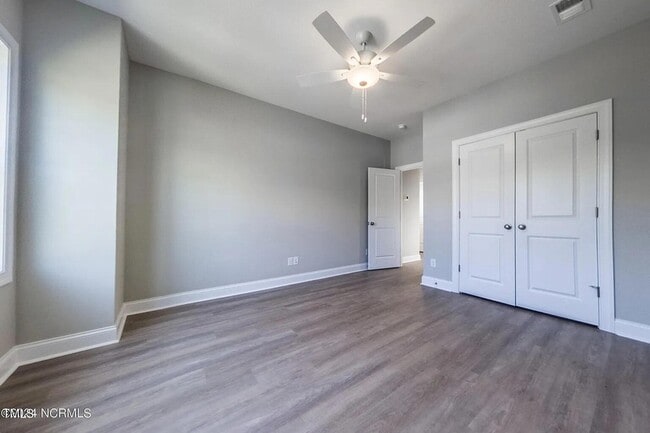 Building Photo - 53 Crew Ct