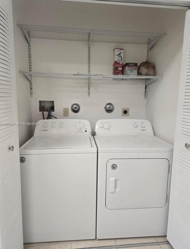 Building Photo - 9740 NW 5th Ave