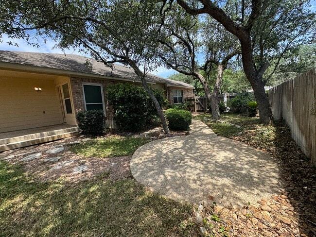 Building Photo - 20502 Wild Springs Dr