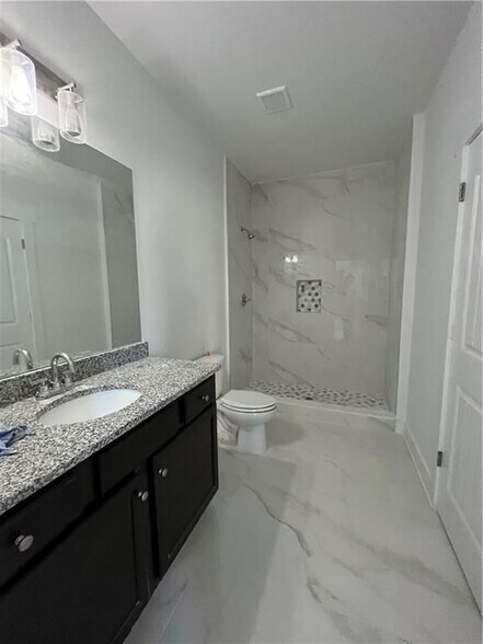 Building Photo - 1404 Slate Bend Dr