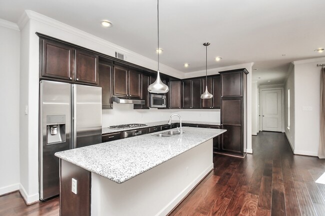 Building Photo - 190 Kendrick Pines Blvd