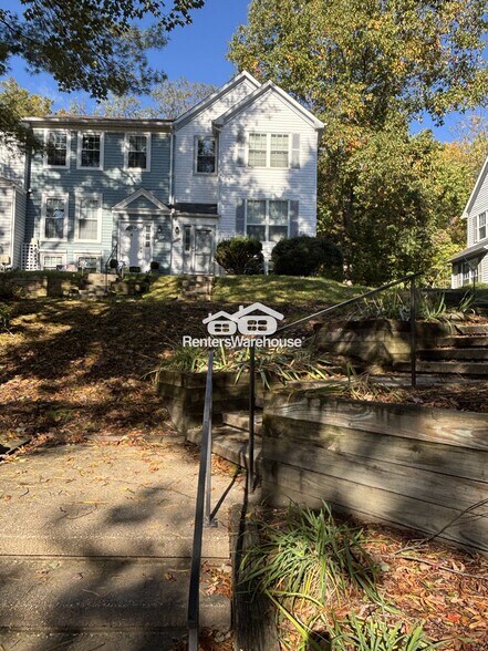 Building Photo - 7429 Setting Sun Way