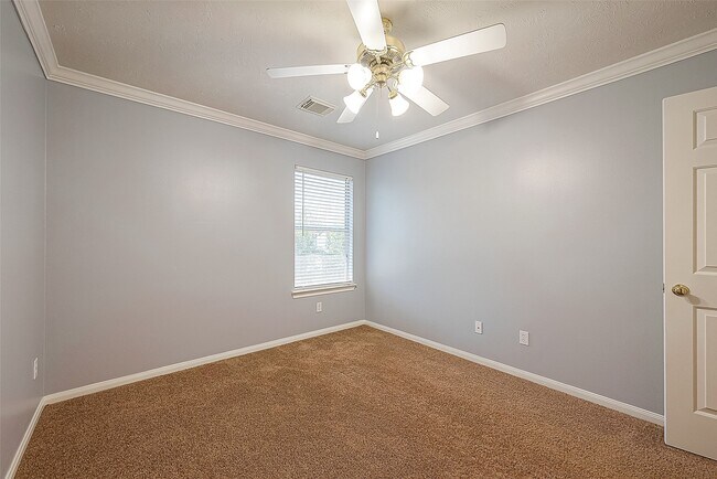 Building Photo - 13835 Desert Canyon Dr