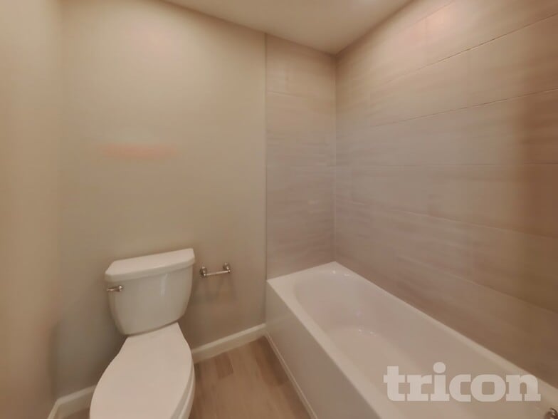 Building Photo - 9762 Lemon Grass Ln
