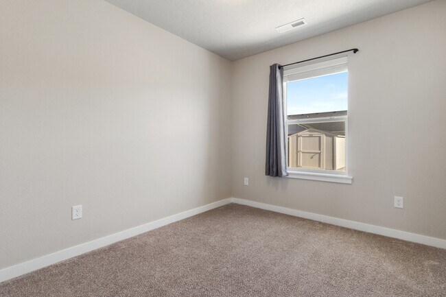 Building Photo - 12087 W Soapstone Dr
