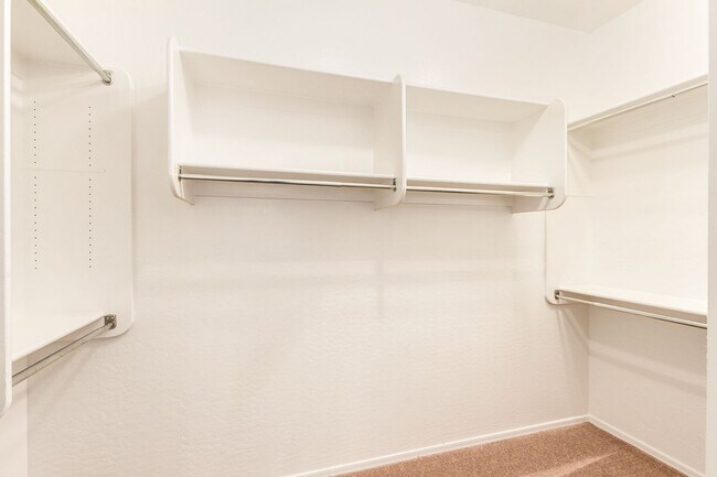 Building Photo - Gorgeous Golf Course Views in Gilbert, AZ!  MOVE-IN SPECIAL:  FIRST MONTH FREE!!!