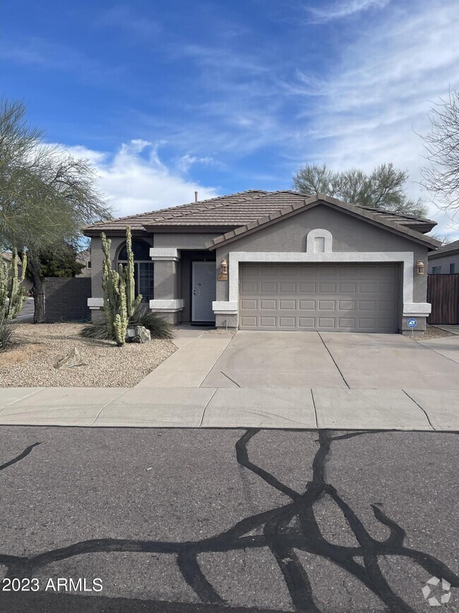 Building Photo - 4722 E Chisum Trail