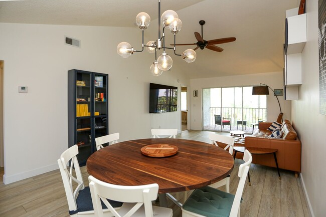 Building Photo - **ANNUAL OR SEASONAL RENTAL**