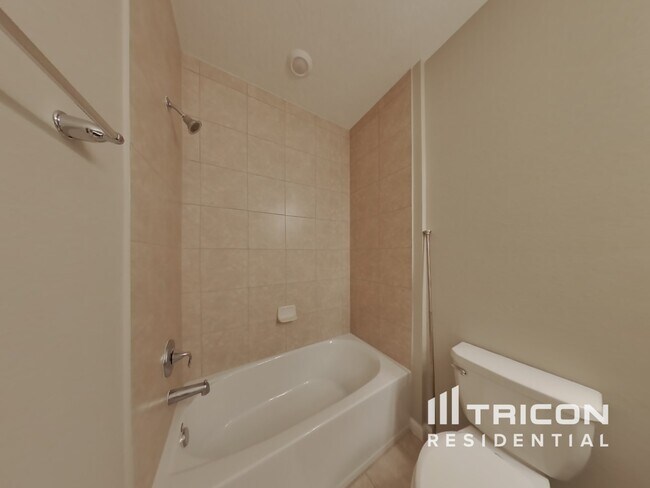 Building Photo - 6471 Longleaf Branch Dr