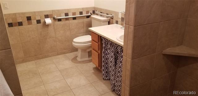 Building Photo - 7602 S Cove Cir
