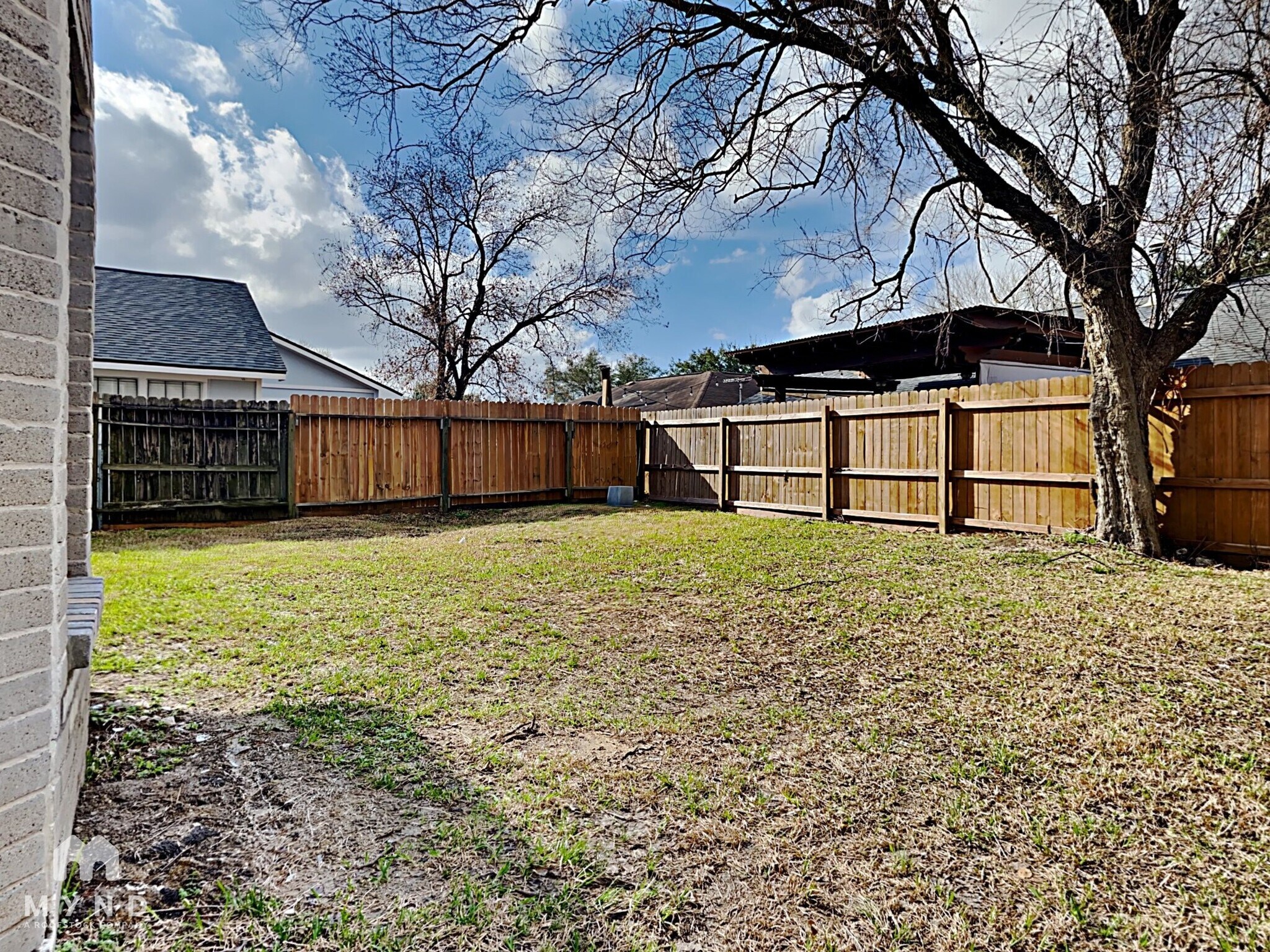 Building Photo - 1535 Stevenage Ln