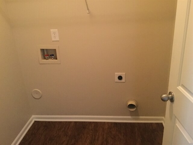 Building Photo - 2021 Moss Creek Dr