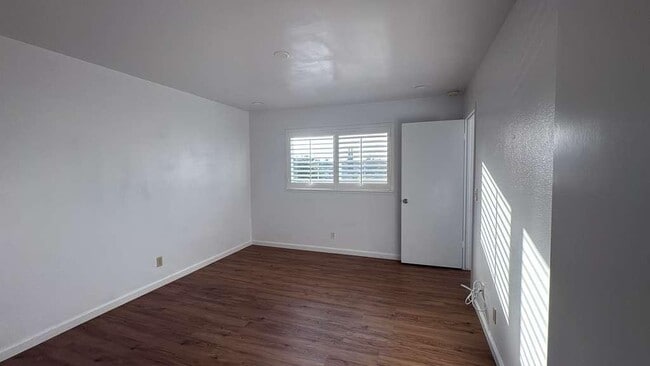 Building Photo - 101 E Portola Way