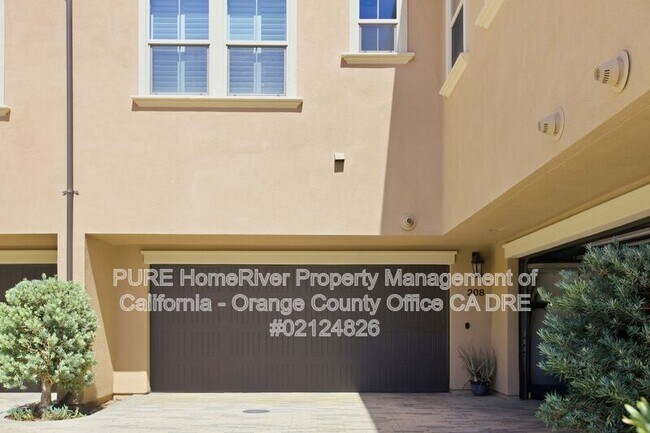 Building Photo - 208 El Paseo