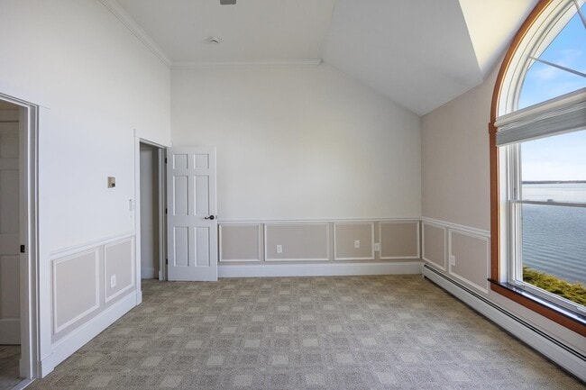 Building Photo - 38 Pebble Beach Rd