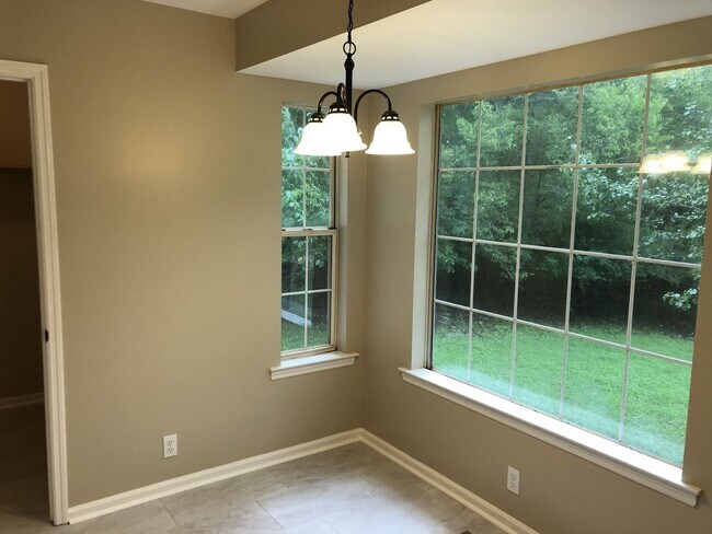 Building Photo - Charming 3BR Home with Spacious Yard in the Heart of Mount Juliet