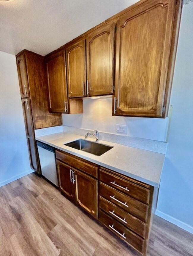 Building Photo - 1 BR 1 BA North Park!