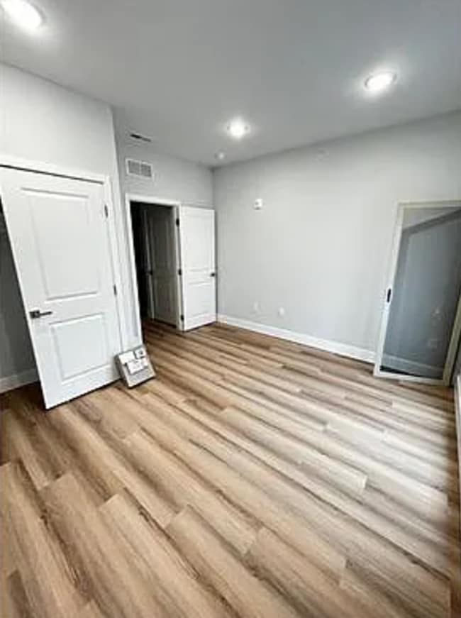 Building Photo - 3259 N 13th St