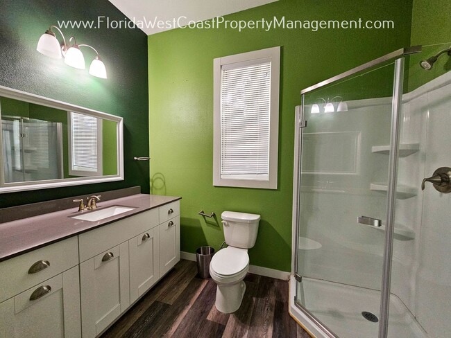 Building Photo - ADORABLE 2 BEDROOM/1 BATH COTTAGE! BRADENTON! ANNUAL LEASE!