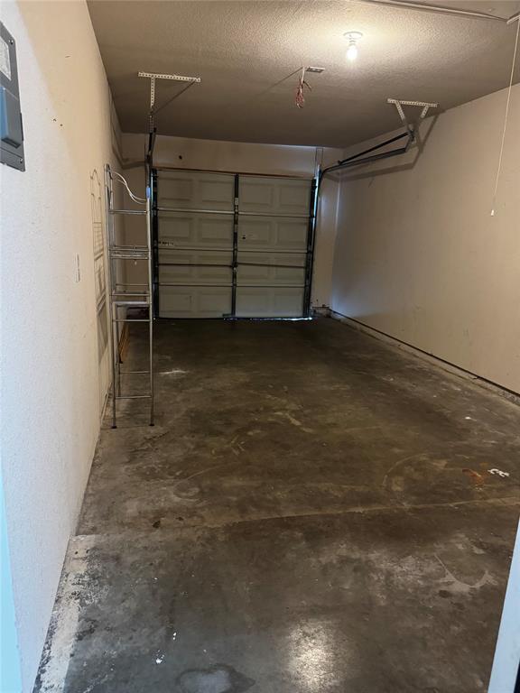 Building Photo - 8613 Talyne Chaise Cir
