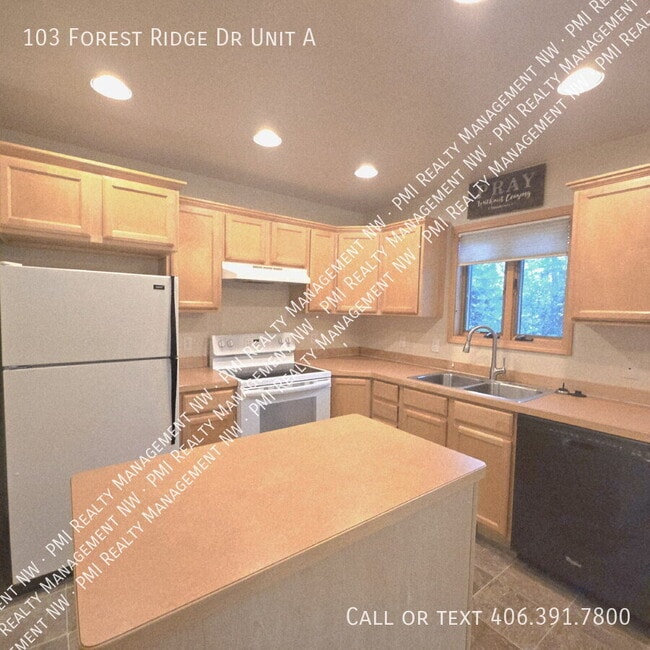 Building Photo - 103 Forest Ridge Dr