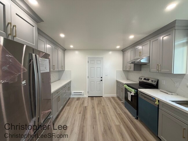 Building Photo - 848 Beechwood Dr