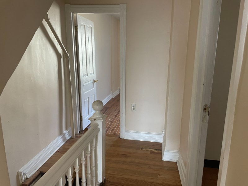 Building Photo - 609 N Ninth St