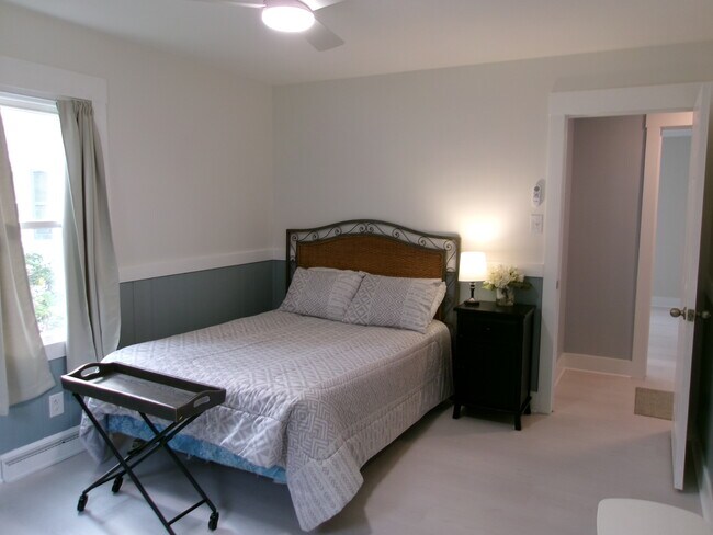 Building Photo - 3 Talbot Ave