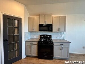 Building Photo - 370 Carmello