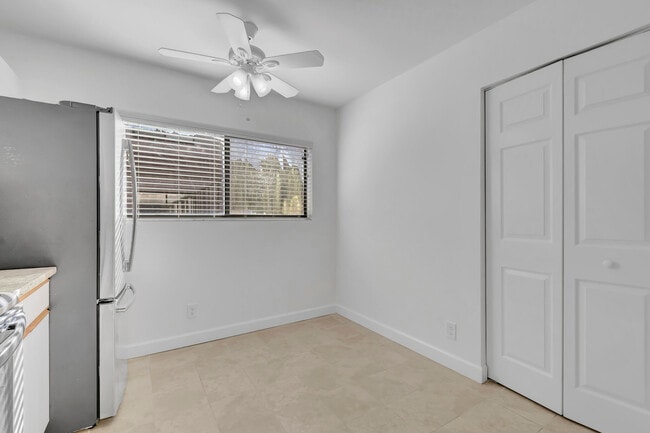 Building Photo - 15364 Lakes of Delray Blvd