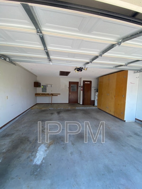 Building Photo - 138 Willow Cir