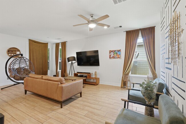 Building Photo - 12912 Zivah Ln