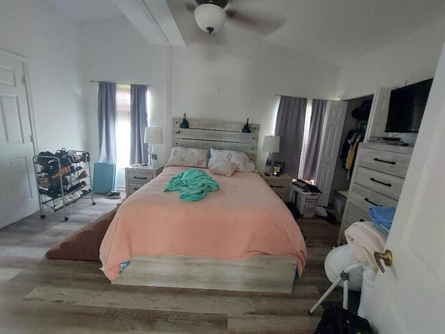 Building Photo - 1000 SW 44th Blvd