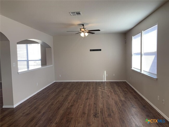 Building Photo - 5506 Bridgewood Dr