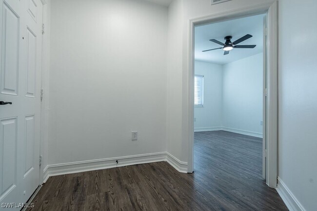 Building Photo - 7835 Regal Heron Cir