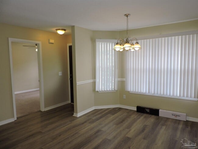 Building Photo - 278 S 61st Ave