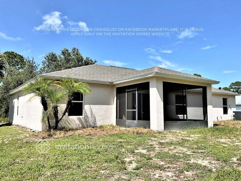 Building Photo - 1480 Waldrun St SE
