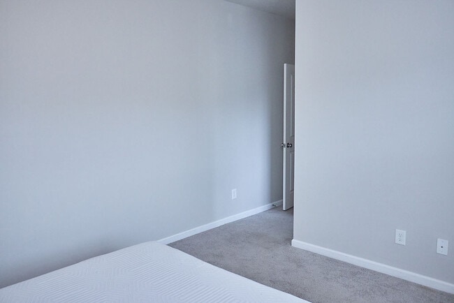 Building Photo - 7687 Volion Dr