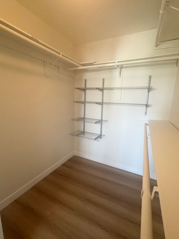 Building Photo - 110 Casuda Canyon Dr