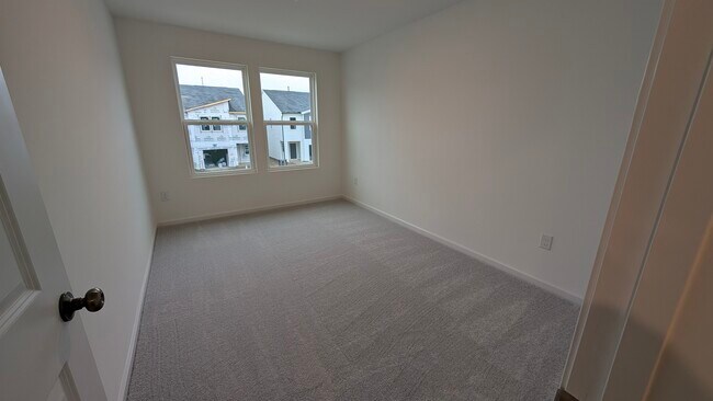 Building Photo - 3111 Vitner Dr