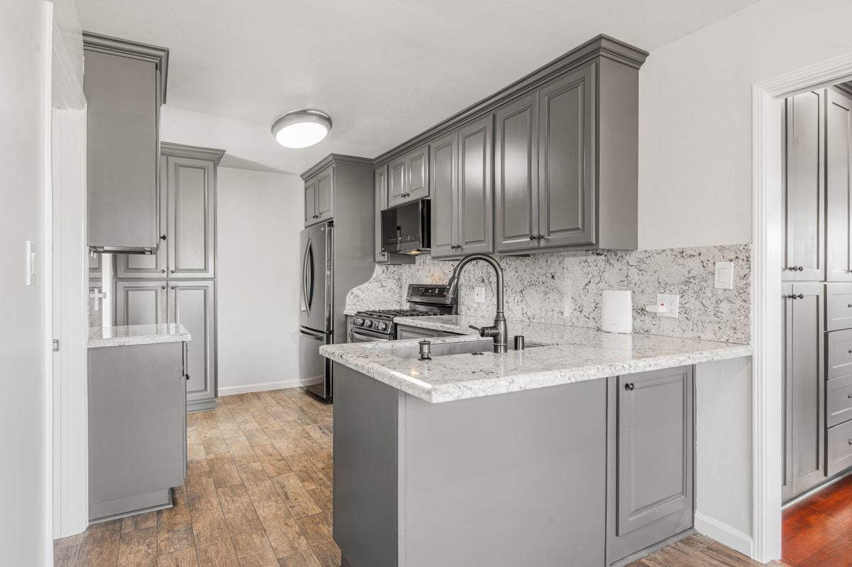 Building Photo - 4804 Rose Ave