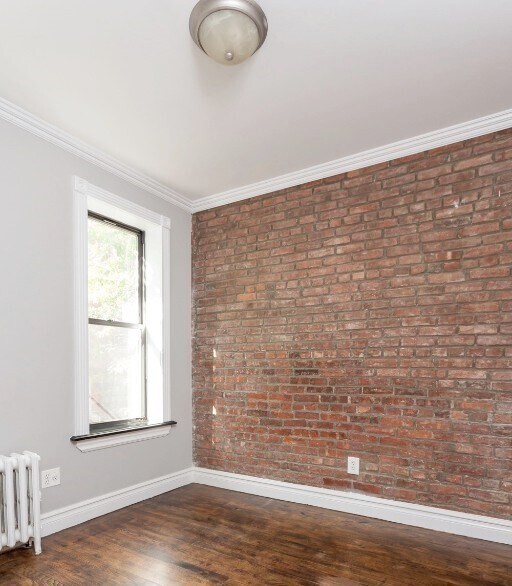 Building Photo - 234 Mott St