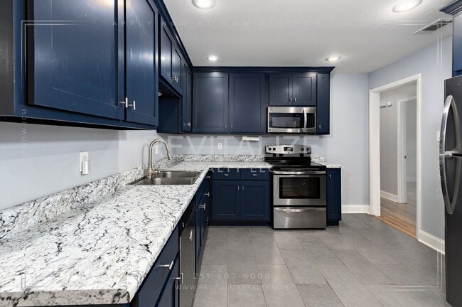 Building Photo - Desirable 3 Bed 1 Bath Ranch Style Home in Parkview Estates