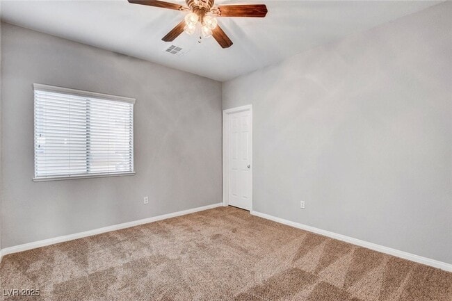 Building Photo - 5643 Almocita Ct