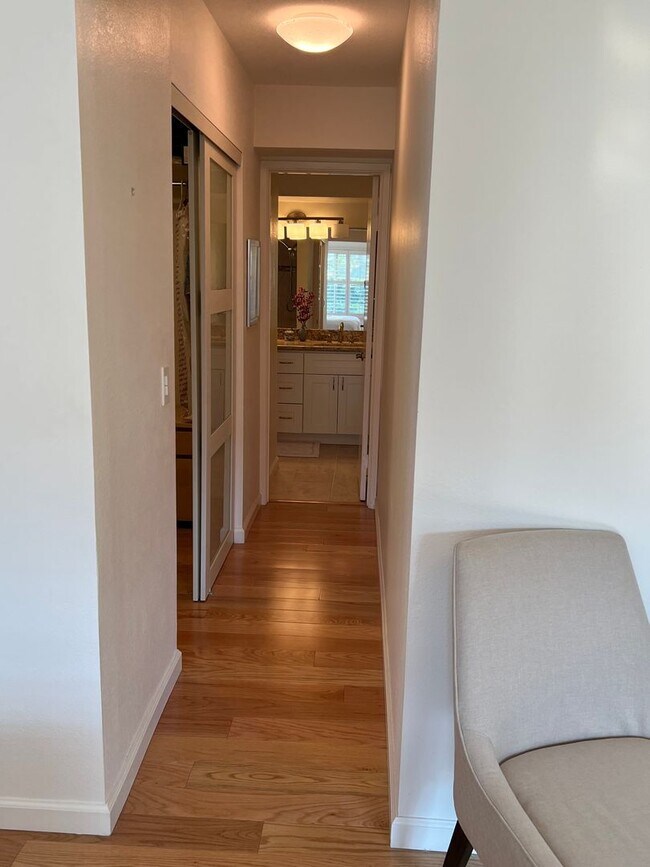 Building Photo - 2740 Ptarmigan Dr