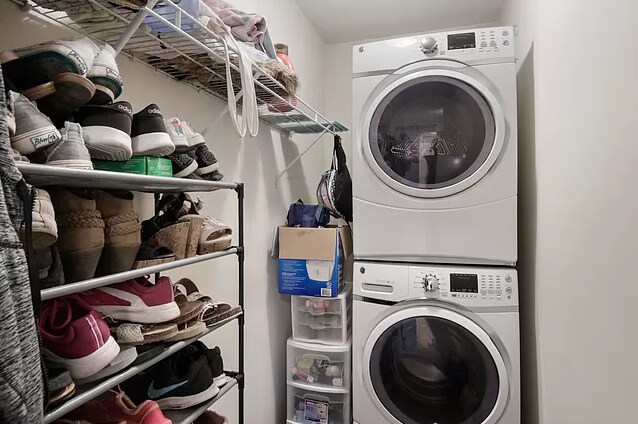 Building Photo - 305 E Phoenix Ave