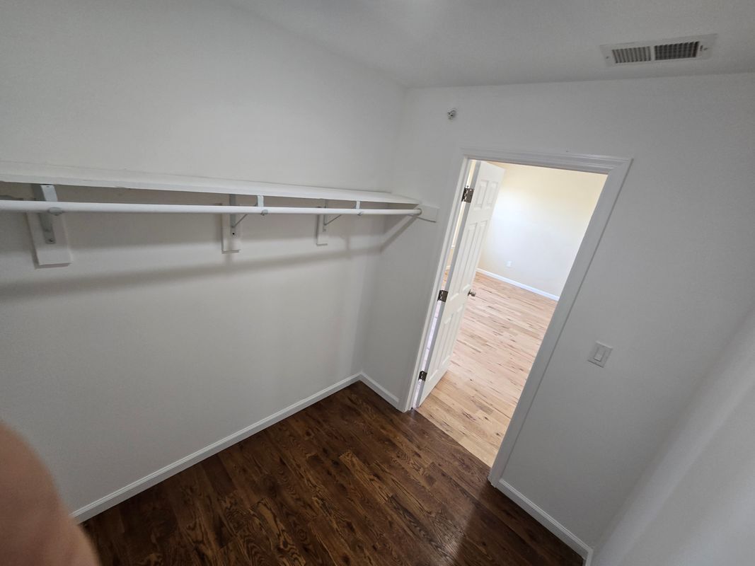 Building Photo - 53 Philip Pl