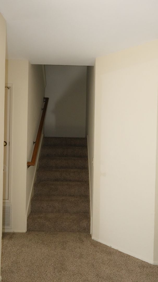 Building Photo - 3 bedrooms townhome in Chula Vista CA - Terranova Area