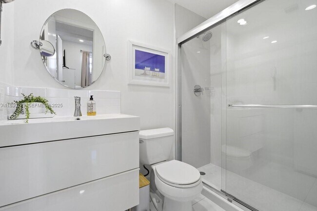 Building Photo - 1501 S Ocean Blvd